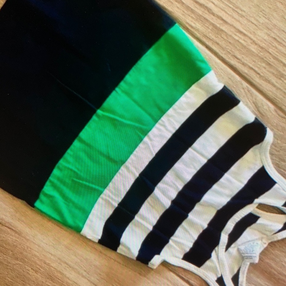 Brighten your neck wardrobe with stylish shirt